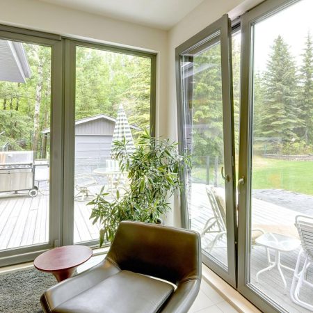 fenetre Ouverture sur l intérieur et saple SERIE-90mm